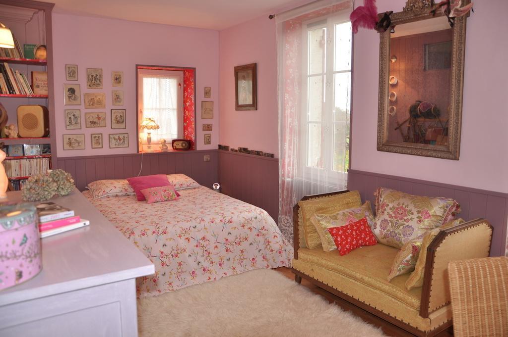 לינה וארוחת בוקר Brossac La Maison De Rose חדר תמונה