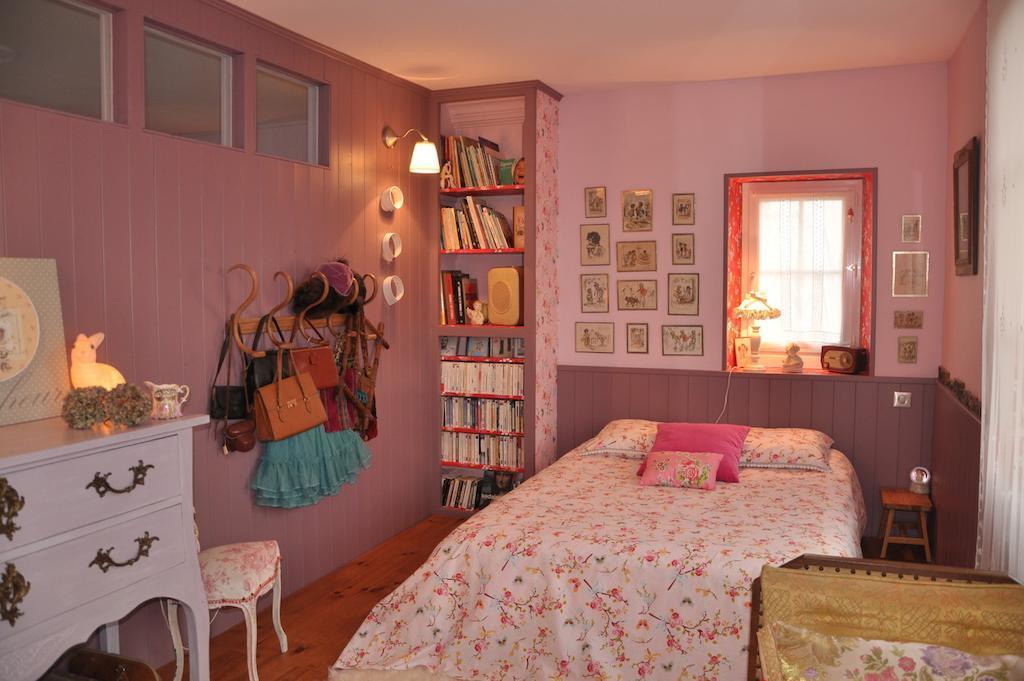 לינה וארוחת בוקר Brossac La Maison De Rose חדר תמונה